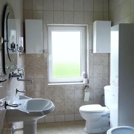 Jarzebinowa 7 * Rowy (Pomerania)