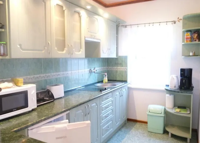 Jarzebinowa 7 * Ровы