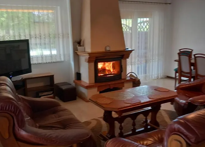 Апартаменты Jarzebinowa 7