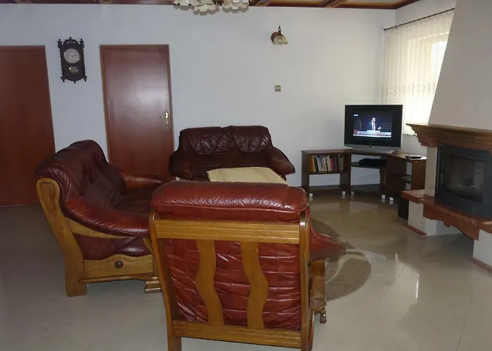 Апартаменты Jarzebinowa 7